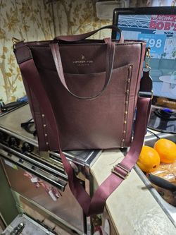 London Fog Shoulder Bag/ Purse