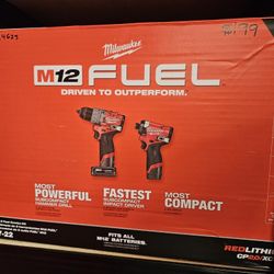 Milwaukee
M12 FUEL 12-Volt Lithium-Ion Brushless Cordless Hammer Drill and Impact Driver Combo Kit w/2 Batteries and Bag (2-Tool)