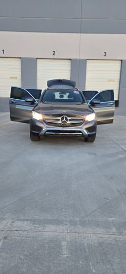 2018 Mercedes-Benz GLC 300