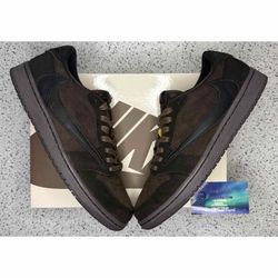 Jordan 1 Low Travis Scott Velvet 7.5 Men