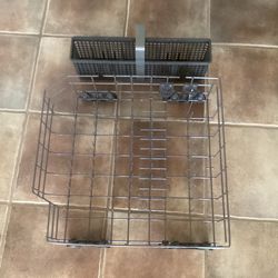 Kitchen aid lower dishwasher rack for model KUDE40FXWH5