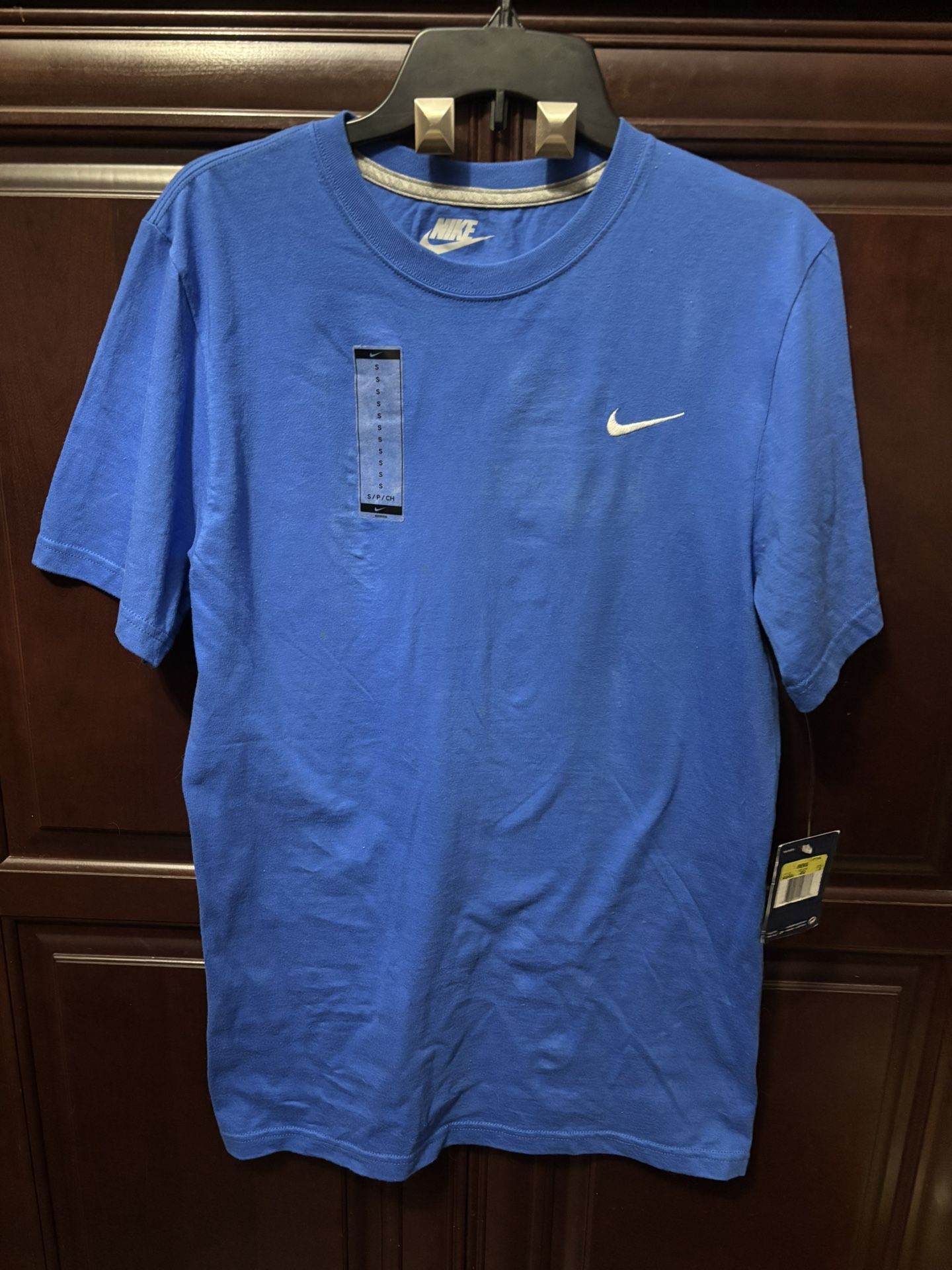 NEW Men’s Small Nike Blue Tee