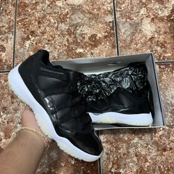 Jordan 11 72-10 Low Size 10 