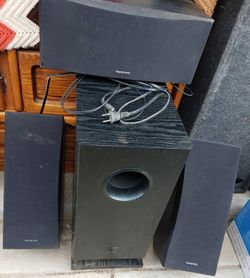ONKYO HT-R410 SURROUND SOUND SYSTEM