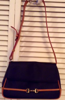 Tommy Hilfiger Purse price reduced