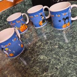 Halloween mugs