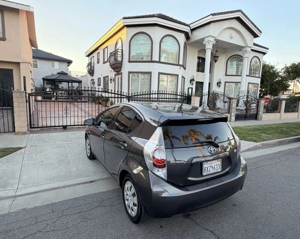 2012 Toyota Prius c