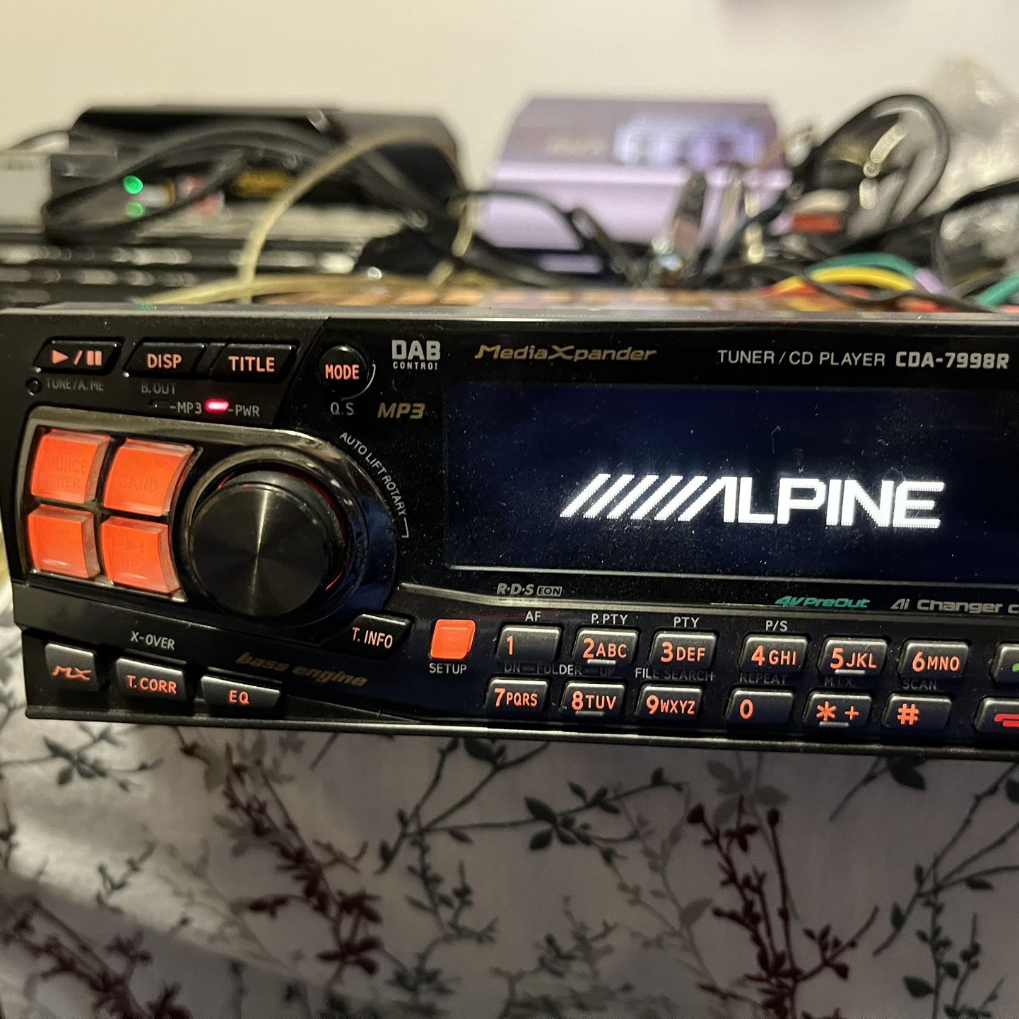 Alpine CDA-7998R Phantom Face XL Rare copper chassis made in Japan 