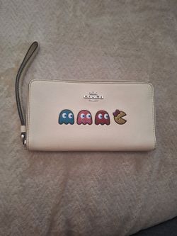 Wallet Pacman