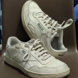 White Reeboks Size 7.5 Men