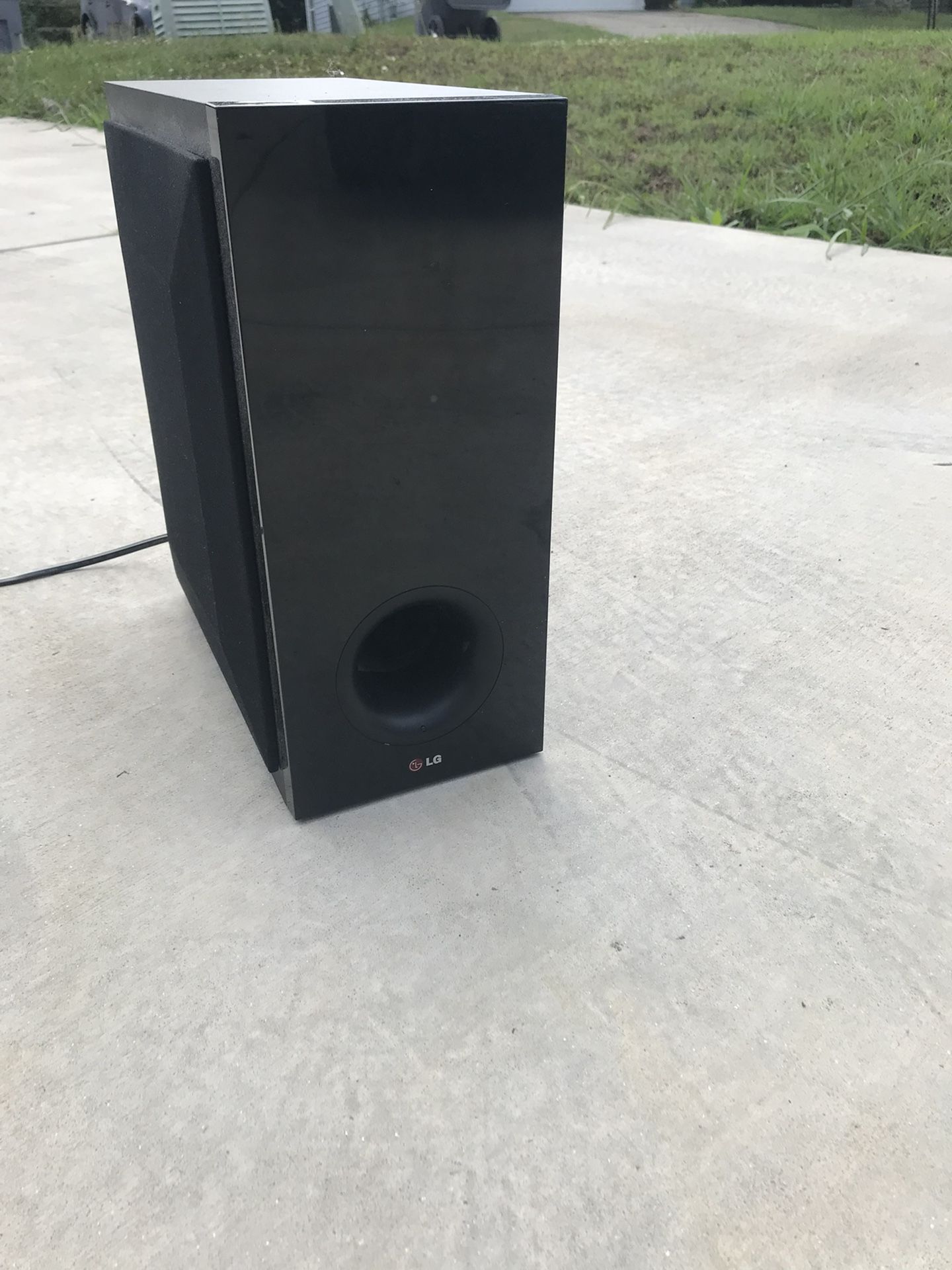 LG Wireless Bluetooth Active Subwoofer S33A1-D Subwoofer Only