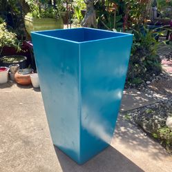 30” Turquoise Resin Planter/Pot: 15.25”W x 15.25”D x 29.75”H