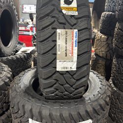 35x12.50R20 Toyo Open Country MT