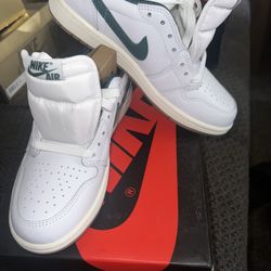 Air Jordan 1 Retro Low OG Oxidized Green Size 7w