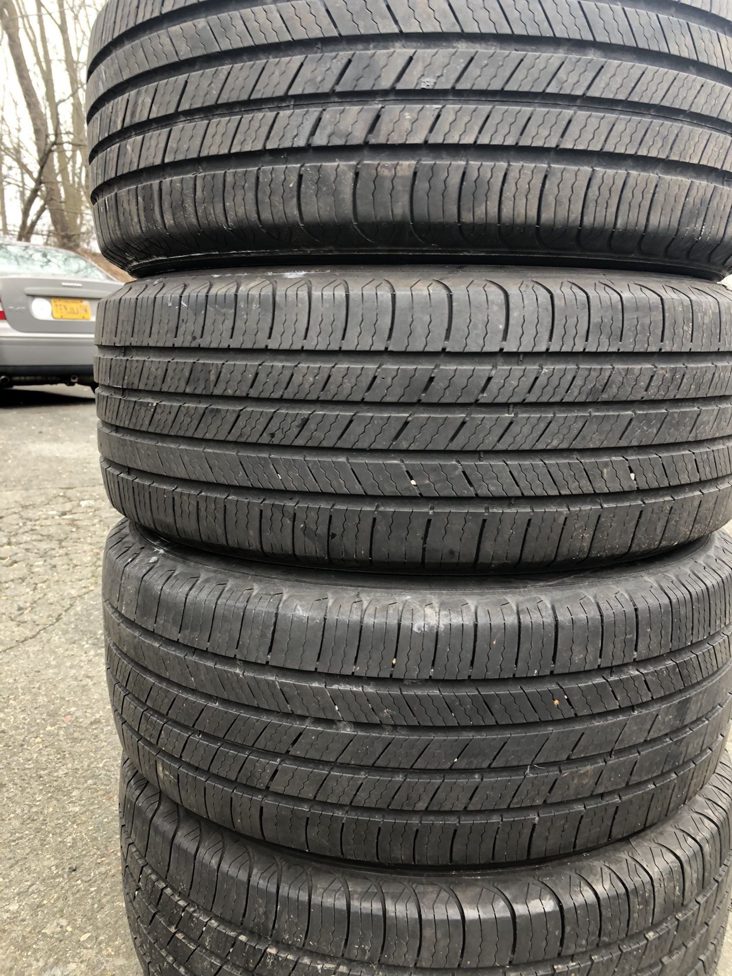 Set 4 usted tire 205/55R16 MICHELIN set 4 used tire $130