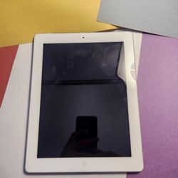 iPad (3rd generation) Dont know if it works (UNTESTED)2/3