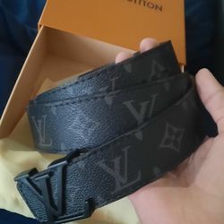 Black Lv Belt Size 44