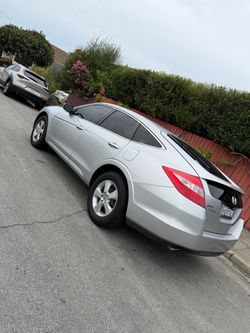 2010 Honda Accord Crosstour