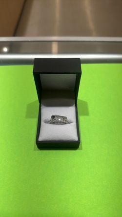 14kt 3.5 grams lab grown diamond ring