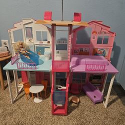 Huge Barbie & Doll Playset Lot – Houses, RV, Cars, Plane, Treehouse & Figures!