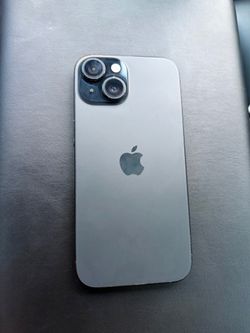 iPhone 15 128gb