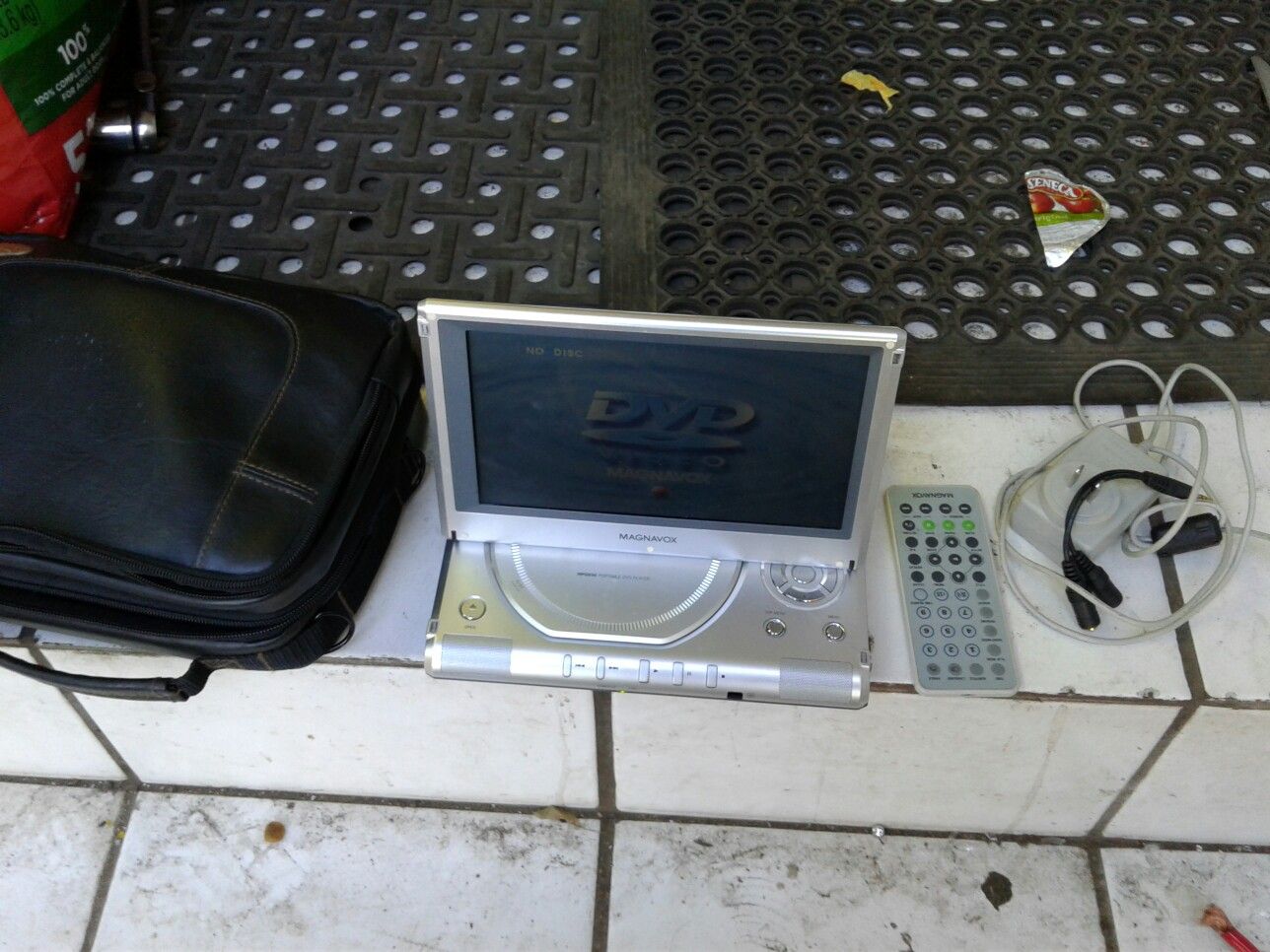 Magnavox potable dvd
