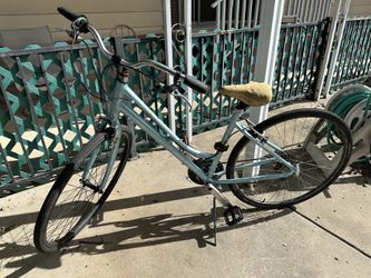 Raleigh  women’s bike