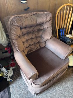 Swivel Rocker Chair