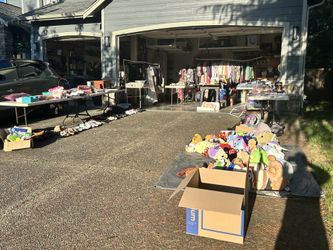 Neighborhood Garage Sale! Aug 28-30th