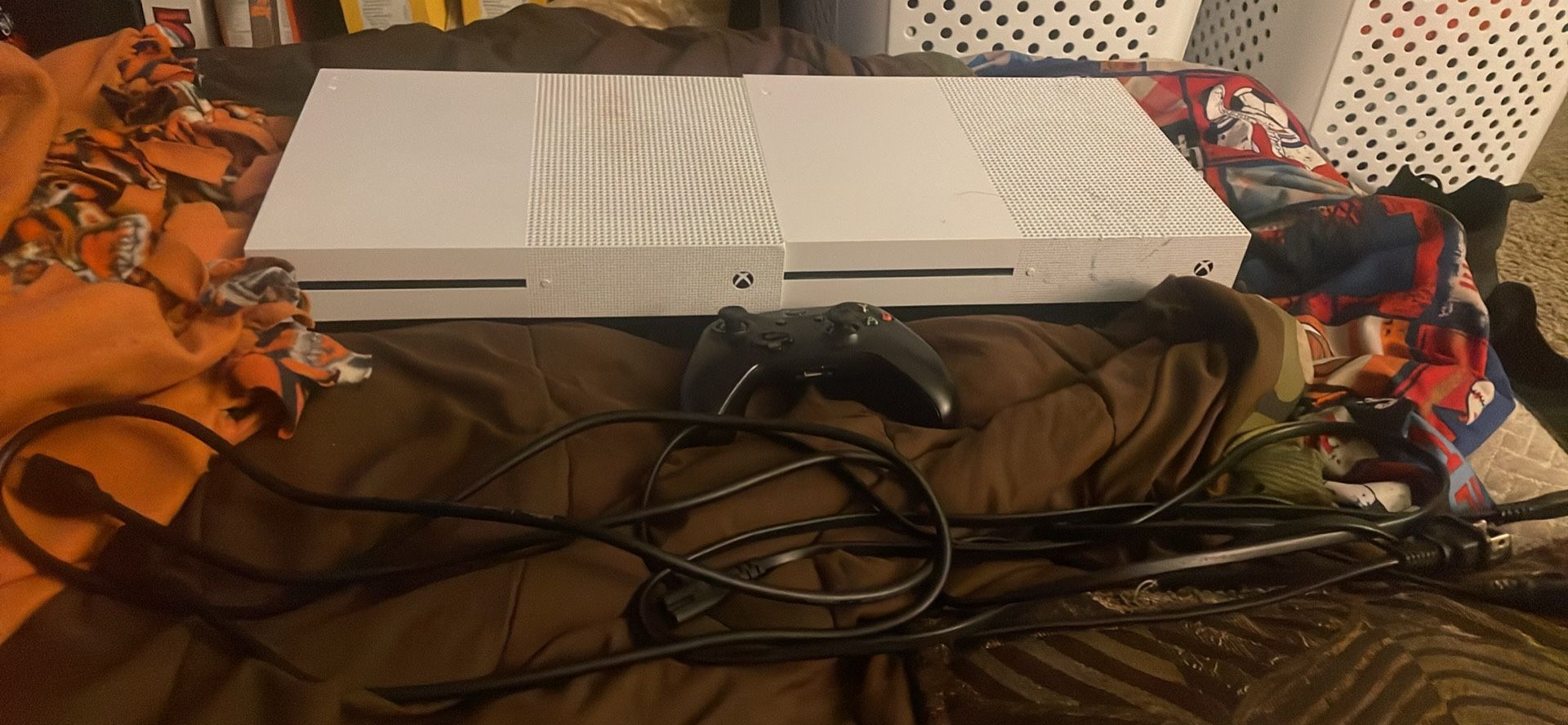 Xbox One S