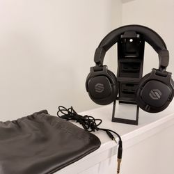 Sterling Audio S452 Studio Headphones