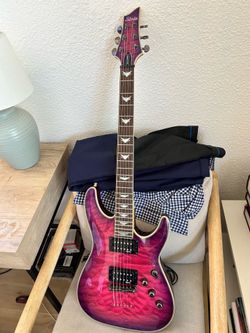 Schecter Omen Extreme 6 Guitar