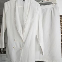 A Set VTG 90s All That Jazz White Blazer Size 14 NOS Lace Trim Shoulder Pads and Skirt