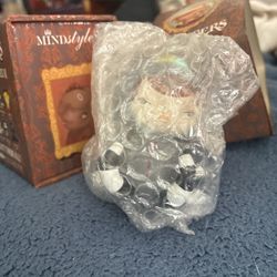 The Scavengers, Mirabel