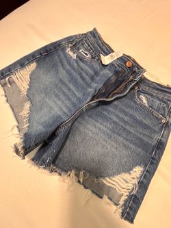 American Eagle Highest Rise Mom Shorts Size 8