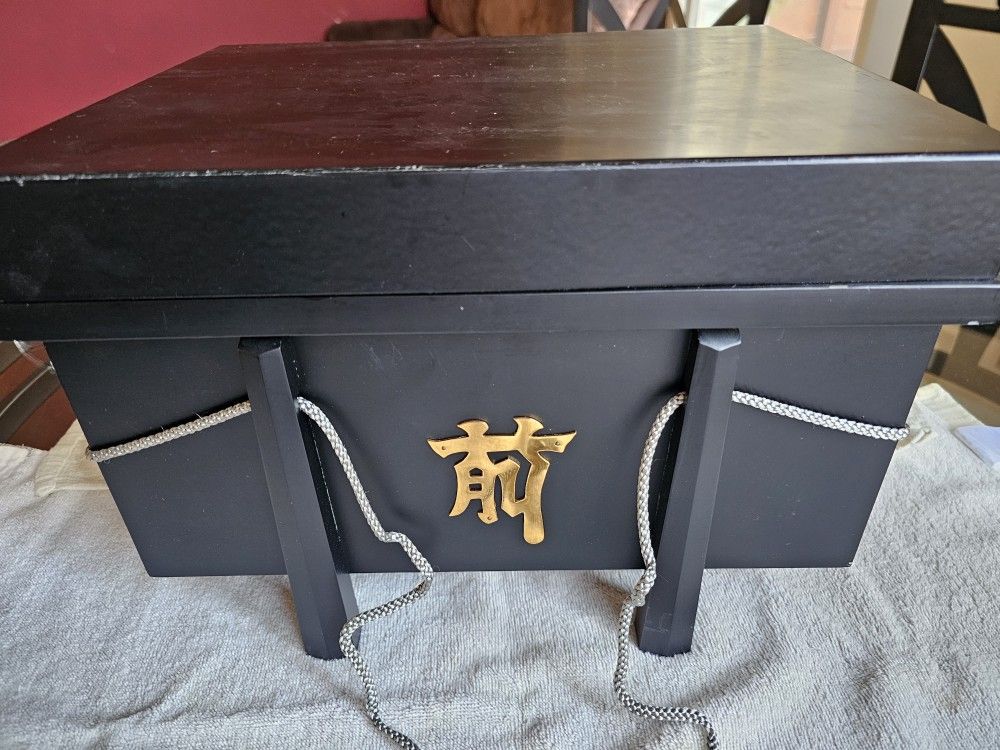 Kabuto Busho Samurai Helmet Ornaments $200 Obo