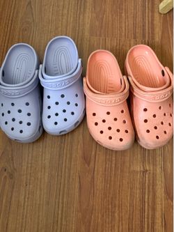 Woman’s crocs