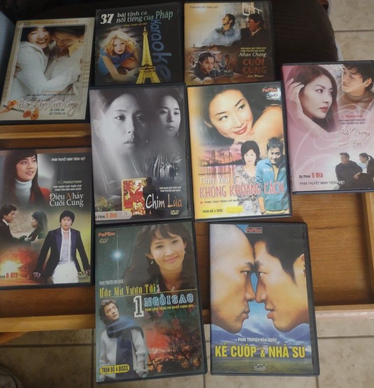 Vietnamese DVDs Movies