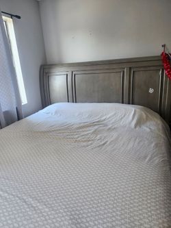 Lettner King Sleigh Bed with 2 Storage Drawers OBO