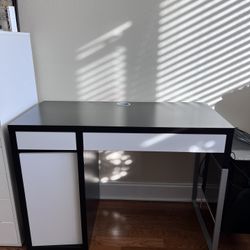 Black and White Micke Ikea Desk