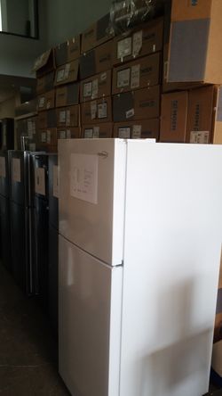 12 cu. frost free top freezer Refrigerator