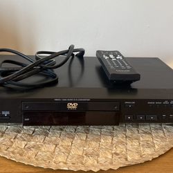 Panasonic DVD/ CD Player With Remote 