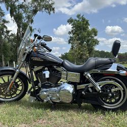 2005 Harley Davidson Dyna low rider