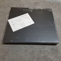 Floating Shelf (16in X 18in)