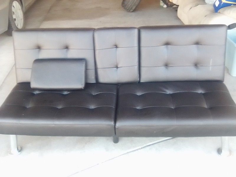 Black Leather Futon 