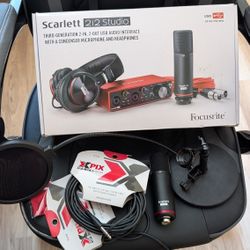 Never Used Scarlett All In 1 Home Studio