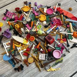 20 Pieces Bulk Lot - Randomized Random Minifigures Accessories Minifigs Food, Tools, Cooking, Weapons, Bowl, Cups, Castle, Pirates, Flag Etc.