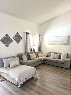 IKEA sectional Kivik
