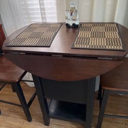 Pub Table With 2 Chairs 
