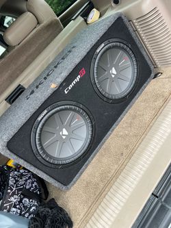 12’s Kicker Comp R Ported Encloser